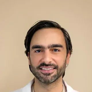 Dr. Pablo Arias Abad
